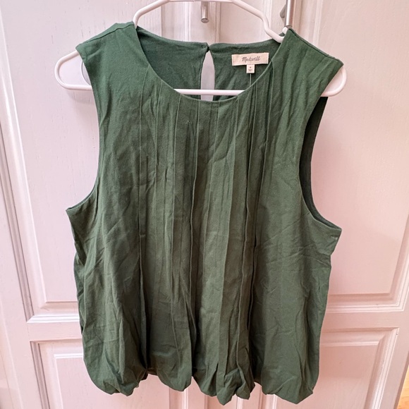 Forest Green Sleeveless Crewneck Bubble Top - Picture 7 of 8